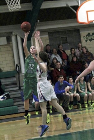 Lyle-Pacelli's Madison Truckenmiller shoots against Mabel-Canton in Pacelli Friday. Colleen Nelson