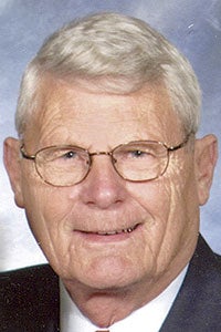 Leonard R. Stanek, 81