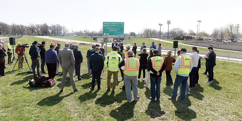 Dignitaries tout bipartisan cooperation at groundbreaking for I-90 bridge project – Austin Daily Herald